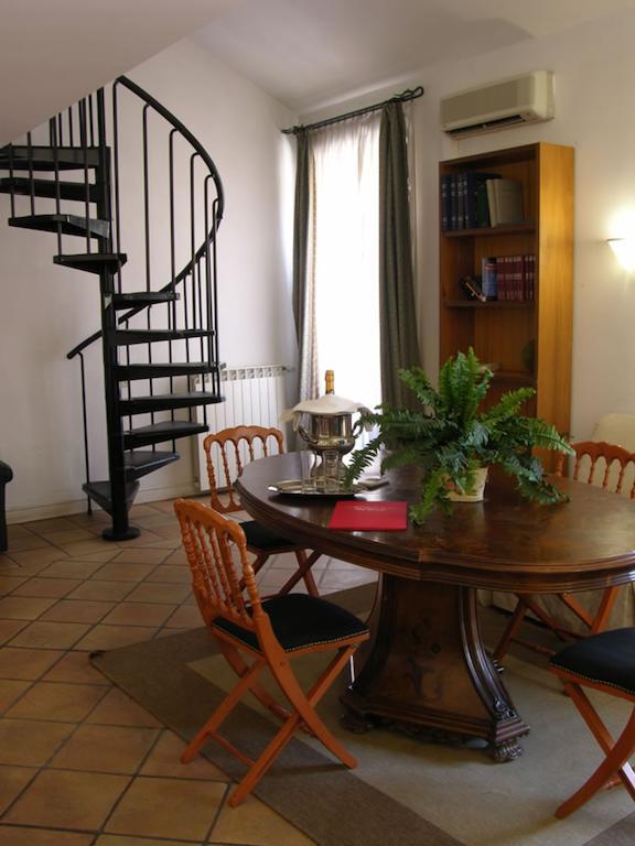 Residenza Monti Villa Rome Exterior photo